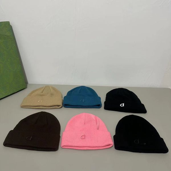 Designer Hats Winter Knitted Beanie Men's and Women's Beanie Winter Hat Thermal Knit Hat Ski Bonnet High Quality Plaid Skull Hat Luxury Warm Cap