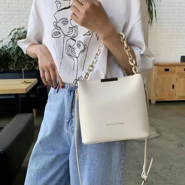 Womens Leather Fashion Senior Small Fresh Chain Bucket Bag Shoulder Crossbody Handbag Tote Bags for Women Bolsos Para Mujer 240828