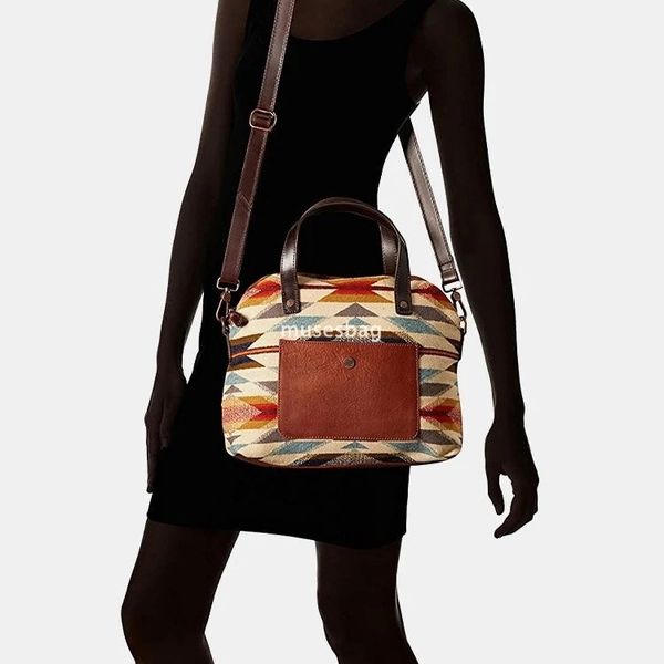 New niche design shell bag for commutin large capacity bag European and American retro style ethnic style cotton and linen handheld single shoulder crossbody bag