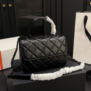 Fashion Women Shoulder Bag Chic Bag 20cm Leather Ringer Black Hardware Metal Letter Top Handle Luxury Handbag Matelasse Chain Crossbody Bag Makeup Bags Dinner Bags