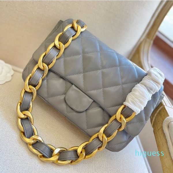 Women Thick Chain Classic Flap Shoulder Bag Diamond Lattice Leather Quilted Fashion Three Sizes Large Capacity Designer Luxury Bag Tote Multi