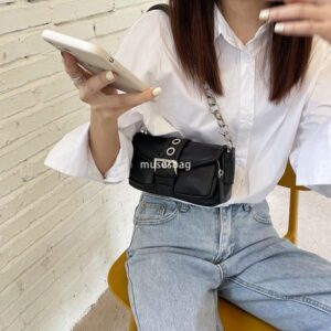 High end, atmospheric and niche design package mini retro circular ring chain underarm bag new trendy stick crossbody small bag bags