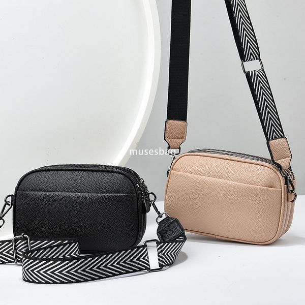 Street Fashion Small Bag New Multi layered Soft Leather Texture Wide Shoulder Strap Single Shoulder Crossbody Bag Simple and Elegant Mom's Bag