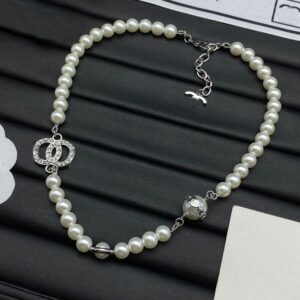 Luxury Brand Designer Necklaces Pendants Crystal Pearl Letter Choker Pendant Necklace Chain Jewelry Accessories