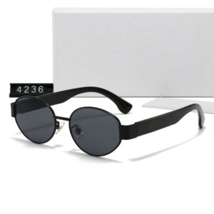 Designer Sunglasses Polarizing Sunglasses Women Small Frame Trendy Men Gift Beach Sunshade and UV Protections Glasses with 6 Colors to Cho