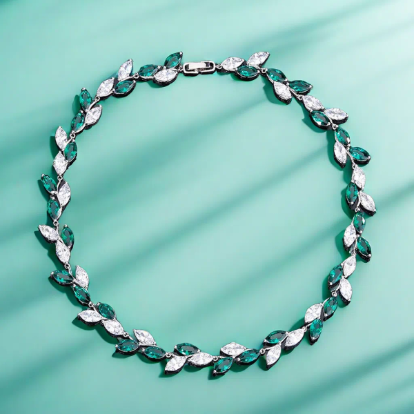 S925 sterling silver 6*12 maquise imitation emerald and red corundum leaf luxury exquisite lightweight luxury necklace love gift for mom girlfriend daughter sister