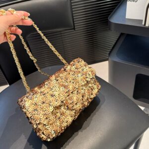 Cf Sequin Chain Bag Designer Womens Shoulder Bag Genuine Leather, Gold Hardware Metal Locking Matelasse Chain Handbag Crossbody Bag Cosmetic Bag Dinner Sacoche 20cm