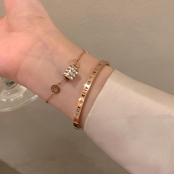 Bracelet For Women Luxury Designer jewelry Bracelets 18K Gold Silver Plate Diamond Fashion Charm Chain Wedding Gift Party