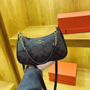 Free Shipping 2025 New Designer Bag Fashion Printed Chain Bag Underarm Bag Single shoulder crossbody bag High quality 02