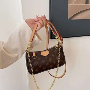 Designer Bag Shoulder Bag The New Women S Luxury Bag Is Luxury Versatile Fashionable Single Crossbody A Casual And Retro Chain Small Square Hot