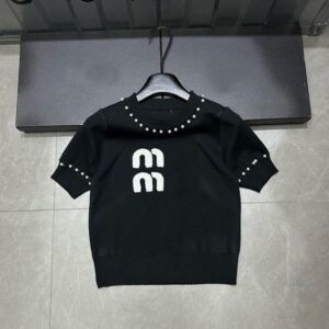 Early spring autumn pearl women knitted cardigan Butterfly collar elegant Luxury High Quality with Multi styles Classic long sleeved