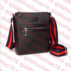 Designer crossbody men Shoulder Men Women Postman Bag handbag Messenger sacoche Top quality Soft Leather cross body Purse book bag