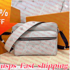 Designer Bag showecomfort01 briefcase Men Leather Outdoor Messenger Bags Luxury Shoulder Bag Handbag purse Tote Man's camera bagss Bright colors sport