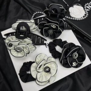 Hair Clips Luxury Designer Women Flowers Hair Clamps Clips Letter Barrettes Hairpins Hair Accessories Hairpins Claws