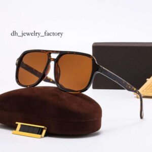 Designer Sunglasses Mens Ft0884 Plate Frame Oversized Glasses Fashion Falconer Sun for Women Black Sport Styles with Original Box tom''fordd''ford''FYGB 116