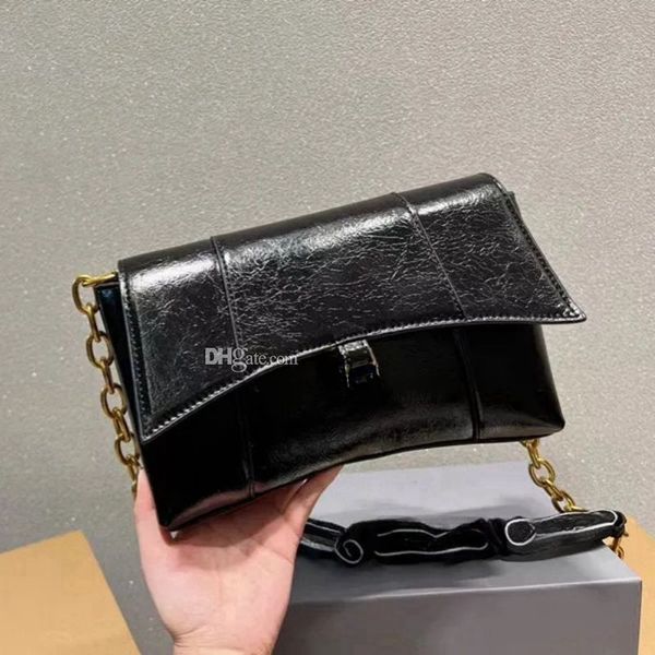 Women's chain bag luxury single shoulder crossbody bag Top designer hourglass bag new handbag