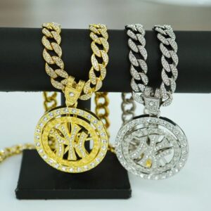Photo-Ready Spinner Symbol Chain | Iced-Out Streetwear Flex