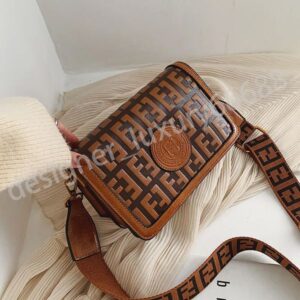 Desinger bag 2025 designer Shoulde Bags for womens Fashion flap Bag Handbag casual messenger fashionable woman crossbody bag 001