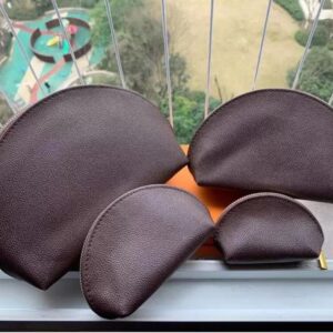 4pcs/set Good quality Women cosmetic bags famous makeup bag designer travel pouch ladies purses organizador toiletry bag louiseitys 1063 viutonitys 1