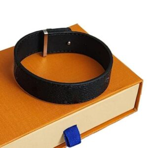 Old Hat Leather Punk Hip Hop Titanium Metal Leather Bracelet Gift Set – Non-fading – Beautiful Packaging