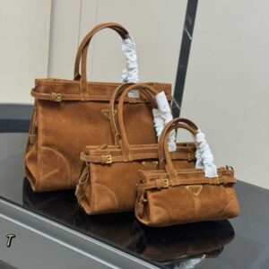 Designer suede handbag autumn and winter fashion luxury women's shoulder bag classic luxury large capacity handbag messenger bag