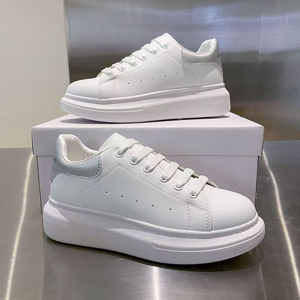 10A New Designer Casual Mens Women Shoes Platform Sneakers Leather Suede Veet Flats Lace Up Chaussur De Espadrill Chaussures Sports