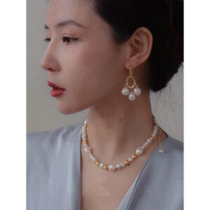 Niche Designer 14K Gold Filled Synthetic Pearl Ear Hoops Geometric Tri Pearls Drop Buckle Earrings European Court Style Jewelry