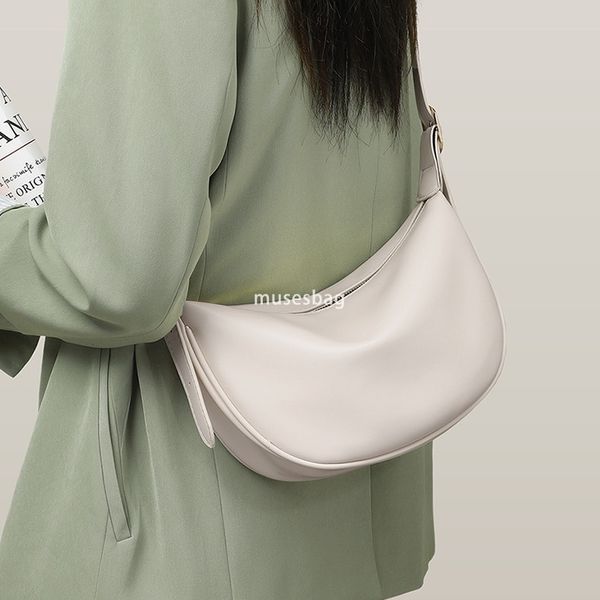 High end dumpling bag with niche design trendy and fashionable casual one shoulder crossbody bag versatile small bag women's bag