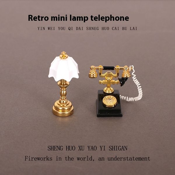 Charming Telephone-Shaped Mini Table Lamp - Artistic Alloy Craftsman's Work for Quirky Home Interiors and Small Scale Display Items