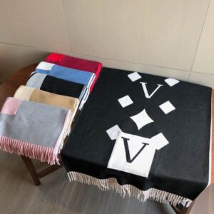 Winter Fashion Scarf Elegant Pockets Scarves Letters Design for Man Women Shawl 6 Colors