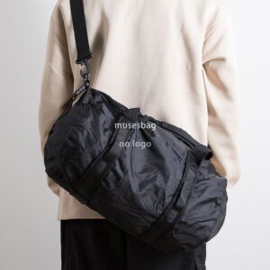 Men's and women's lightweight foldable duffle bag Personality stylish sports fitness bag Casual short trips outdoor handbag