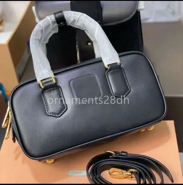 Designer bag shoulder bag Underarm bag white mini handbags Bowling Bag Luxury Pleated wallet Leather Banquet tote bag wallet summer beach bag coin purse card wallet