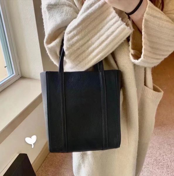 Classic bag Canvas Handbags Womens Designers Fashion Shopping Bag Large Capacity Shoulder Bags Totes with Letter 7A top cross body