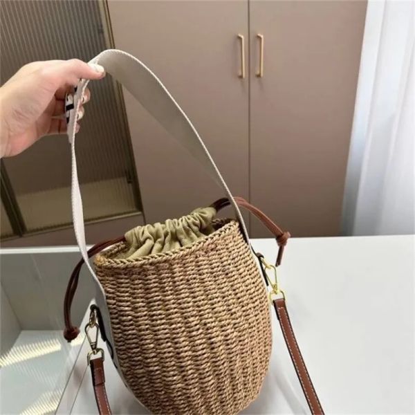 Cross body woody straw bags woven handmade designer handbag for women birthday gifts natural materials luxurys totes shoulder bucket bag beach BFG2504014