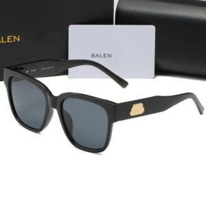 Designer Sunglass Women Men Sunglasses Hollow out Pattern Design Sun glass Full Frame Goggle Adumbral 5 Color Option Eyeglasses