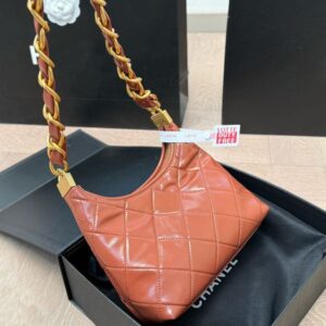 Designer Women Hobo Shoulder Underarm Bag Thick Chain Glossy Quilted Leather Gold Metal Hardware Patchwork Design Leisure Travel Zipper Clutch Coin Wallet 22x14cm