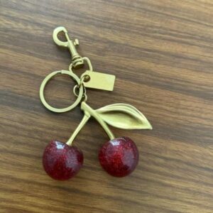 Designer Ladies Crystal Cherry Pendant Fine Hardware Angel Nail keychain Creative car charm gift