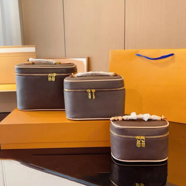 Makeup bag Designer makeup Designer Bag Shoulder Bag Cosmetic bag Vanity bag Women Wallet Travel Wash Handbag Beauty Makeup Case Toiletry bag Crossbody Bag Purse