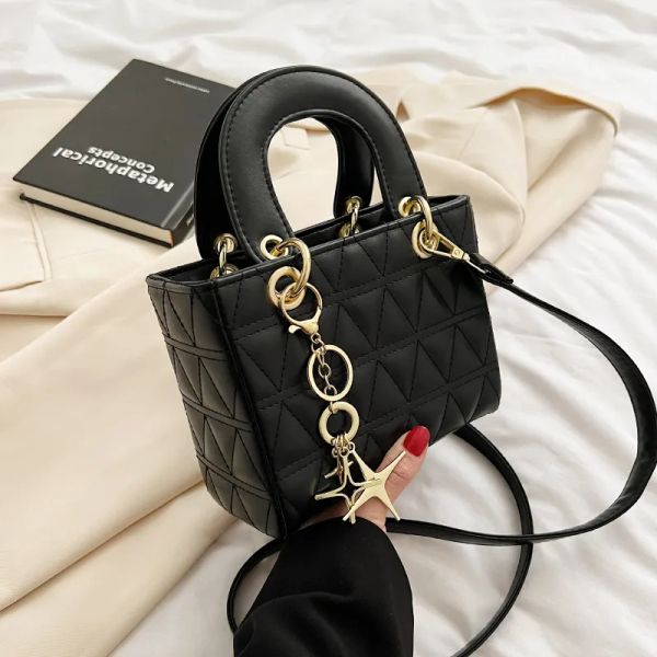 Designer Luxury Bag Bag Shoulder Bag Crossbody Purse Ladies Fashion Mini High Quality Leather Zipper Armpit New Bagqq