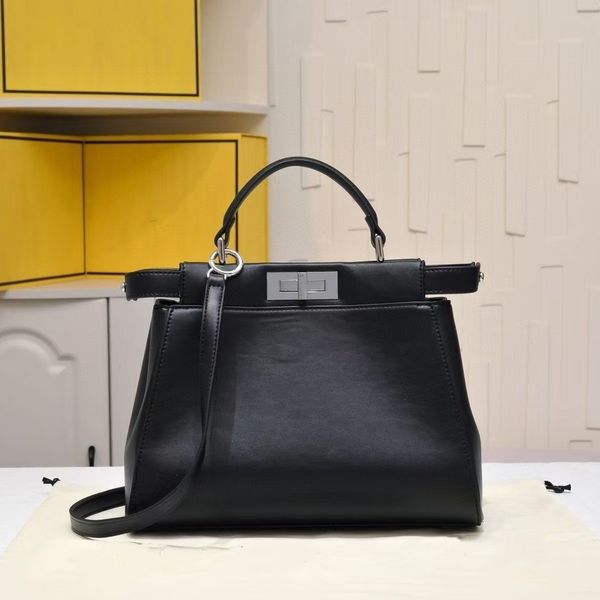 Designer Cowhide leather crossbody single shoulder handbag with large capacity retro style bag for foreign trade