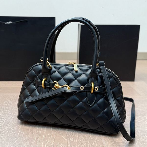 Designers bags Classic bag Fashion Shell bag handbag Women Leather Handbags Womens crossbody Vintage Clutch Tote Shoulder Messenger bags Armpit bag 31m