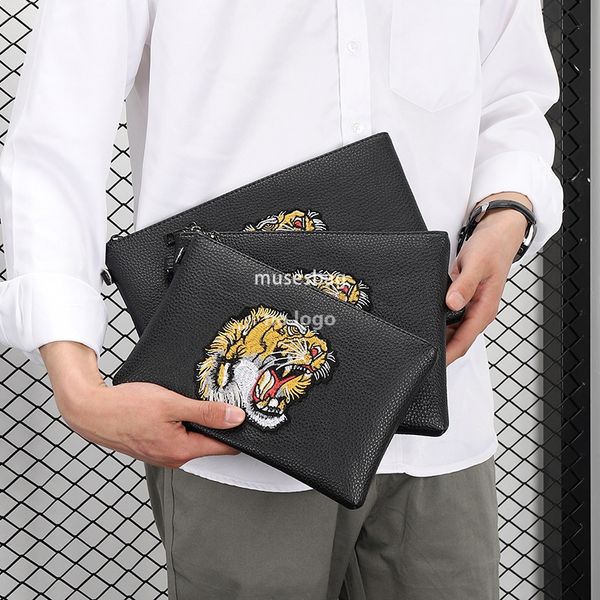 New men's tiger head embroidery hand bag embroidery hand bag cross-border men's hand bag mobile phone bag coin wallet
