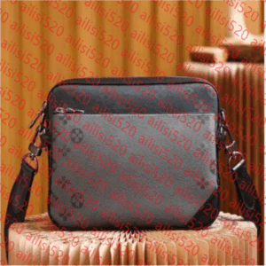 Men Leather TRIO Luxurys Designer bags men Leather Black Flowers Messenger Purse Crossbody Bags Shopping Bag Shoulder bag Handbags Women wallet