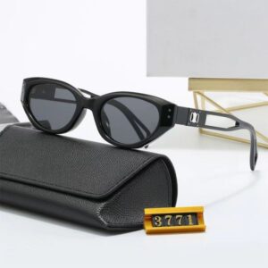 Designer Sunglasses Unisex Classic Regular Sunglasses Retro Rendering Casual Fashiones Sunglasses With 4 Colors Options