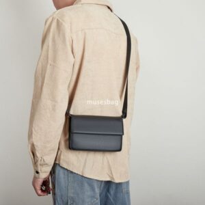 New men's bag high-quality retro casual shoulder bag diagonal cross mailman bag trendy and personalized small square bag wholesale