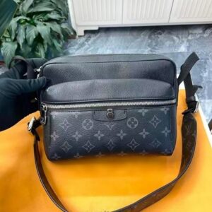 Purses M30830 M69443 Luxury trio outdoor waist bags Designer Women Leather men bum bag Clutch CrossBody Waistpacks belt bag Shoulder fashion