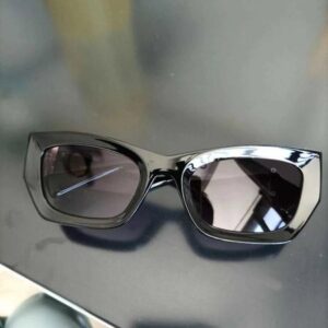 Black sunglasses Designer Sunglasses for women oval glasses UV400 property squre sun glasses Metal legs letter design small eyeglasses lunettes de soleil homme