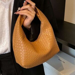 High end niche for women 2025 new trendy and fashionable underarm bag French versatile high-end handbag