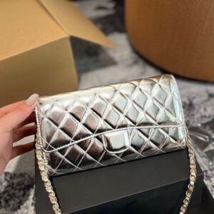 Designer bag Real leather Women luxurys Designers bags Shoulder bag Handbags Messenger Chain Bag Clutch Flap crossbody Wallet lady clutch Fortune bag 21m