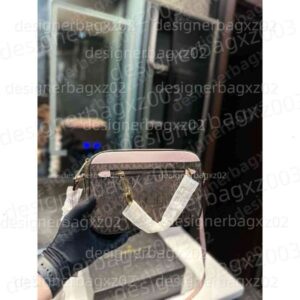 Michael Khor Bag Colection Bags Camera Bag Series New Side Zipper Designer Chain Decoration Even Long Wallets Simple Elegant Style Mcmbackpack Backpack Kurt Gegier